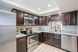 460 PAULA DRIVE, DUNEDIN, FL 34698 - MLS#MFRTB8445844