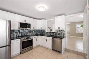 231 MADEIRA AVENUE, MADEIRA BEACH, FL 33708 - MLS#MFRTB8445852