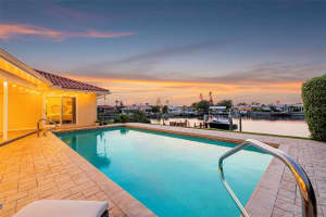 4712 OVERLOOK DRIVE, ST PETERSBURG, FL 33703 - MLS#MFRTB8445861