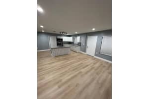 2211 54TH AVENUE DRIVE, BRADENTON, FL 34207 - MLS#MFRTB8445966