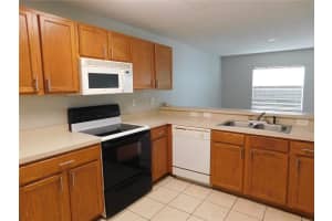 8517 EDGEWATER PLACE BOULEVARD, TAMPA, FL 33615 - MLS#MFRTB8445976