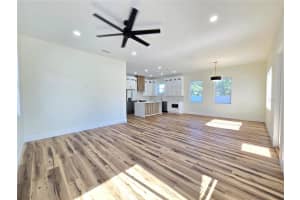 701 42ND AVENUE, ST PETERSBURG, FL 33705 - MLS#MFRTB8446011