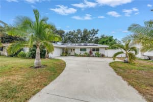 2856 65TH WAY, ST PETERSBURG, FL 33710 - MLS#MFRTB8446012