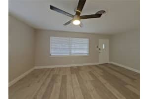 MLS# MFRTB8446054, St Petersburg, Florida 33713