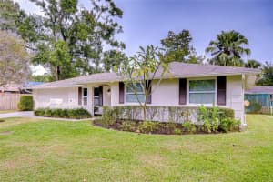 4204 BRIARBERRY LANE, TAMPA, FL 33624 - MLS#MFRTB8446145