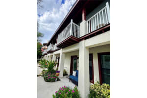 946 Highland Ave Dunedin, FL 34698 - Off Market