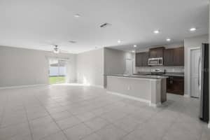 7227 RONNIE GARDENS COURT, TAMPA, FL 33619 - MLS#MFRTB8446155