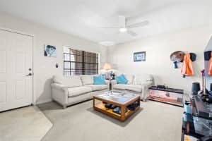 6100 GULFPORT BOULEVARD, GULFPORT, FL 33707 - MLS#MFRTB8446161