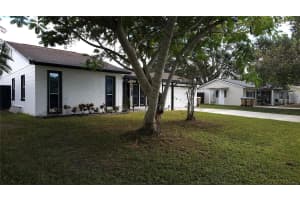 305 GARDENIA ROAD, KISSIMMEE, FL 34743 - MLS#MFRTB8446189