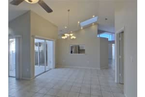 MLS# MFRTB8446190, Bradenton, Florida 34205