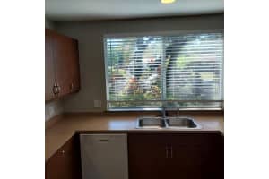 5611 SHERWOOD AVENUE, TAMPA, FL 33611 - MLS#MFRTB8446224