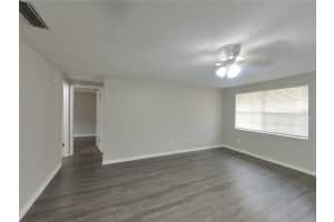 MLS# MFRTB8446231, Valrico, Florida 33594