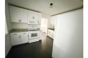 1620 BENTWOOD DRIVE, SUN CITY CENTER, FL 33573 - MLS#MFRTB8446251