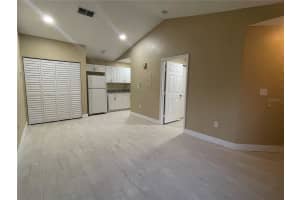 10582 WINDSOR LAKE COURT, TAMPA, FL 33626 - MLS#MFRTB8446293