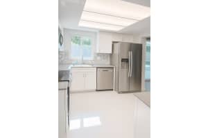 4201 14TH WAY, ST PETERSBURG, FL 33703 - MLS#MFRTB8446378