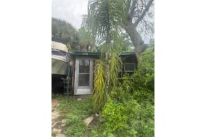 1702 HOLIDAY DRIVE, HOLIDAY, FL 34691 - MLS#MFRTB8446391