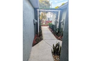 2523 EARLSWOOD COURT, BRANDON, FL 33510 - MLS#MFRTB8446439