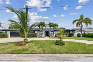 221 HOWARD DRIVE, BELLEAIR BEACH, FL 33786 - MLS#MFRTB8446537