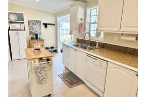 6834 MOUNT PLEASANT ROAD, ST PETERSBURG, FL 33702 - MLS#MFRTB8446571