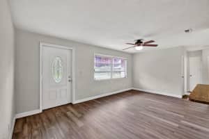 178 LEE STREET, DAYTONA BEACH, FL 32117 - MLS#MFRTB8446617