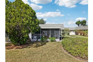 201 KINGS BOULEVARD, SUN CITY CENTER, FL 33573 - MLS#MFRTB8446711