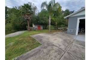 820 Crenshaw Lake Rd Lutz, FL 33548 - Off Market