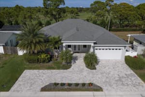 646 Mehlenbacher Rd, BELLEAIR