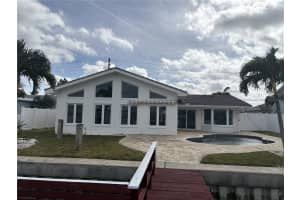 600 115TH AVENUE, TREASURE ISLAND, FL 33706 - MLS#MFRTB8446801