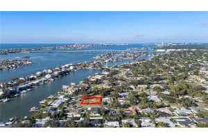 417 HARBOR VIEW LANE, LARGO, FL 33770 - MLS#MFRTB8446845