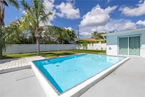 1200 76TH AVENUE, ST PETERSBURG, FL 33702 - MLS#MFRTB8446850
