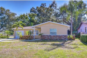 1800 52ND AVENUE, ST PETERSBURG, FL 33714 - MLS#MFRTB8446867