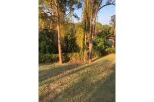 8198 TERRACE GARDEN DRIVE, ST PETERSBURG, FL 33709 - MLS#MFRTB8446875