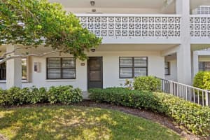 4910 BAY STREET, ST PETERSBURG, FL 33703 - MLS#MFRTB8446907