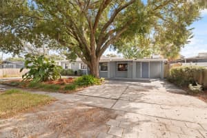 703 114TH AVENUE, TAMPA, FL 33612 - MLS#MFRTB8446910
