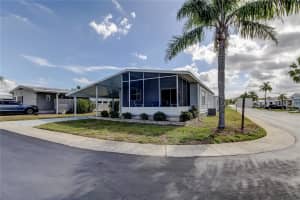 39820 US HIGHWAY 19 N #222, TARPON SPRINGS, FL 34689 - MLS#MFRTB8446912