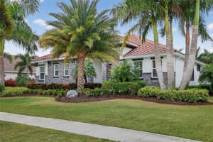 830 MANNS HARBOR DRIVE, APOLLO BEACH, FL 33572 - MLS#MFRTB8446969