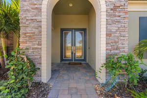 21642 EMORY OAK PLACE, LAND O LAKES, FL 34637 - MLS#MFRTB8446970