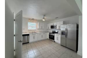 152 44th Ave, St Pete Beach, FL 33706, Sold 11/11/25