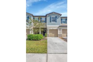 17581 Nectar Flume Dr, LAND O LAKES