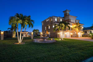 211 POINCIANA LANE, LARGO, FL 33770 - MLS#MFRTB8447033