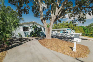 1178 BASS BOULEVARD, DUNEDIN, FL 34698 Sold 12/09/25