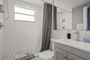 8820 ROCKY CREEK DRIVE, TAMPA, FL 33615 - MLS#MFRTB8447063