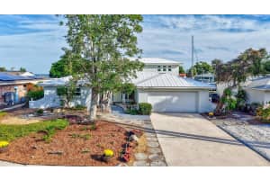 4400 BEACH DRIVE, ST PETERSBURG, FL 33705 - MLS#MFRTB8447065