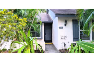 591 CAPISTRANO COURT, LARGO, FL 33771 Sold 11/25/25