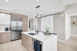 100 1ST AVENUE, ST PETERSBURG, FL 33701 - MLS#MFRTB8447090