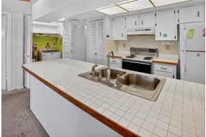 5440 ORANGE BLOSSOM ROAD, PINELLAS PARK, FL 33782 - MLS#MFRTB8447228