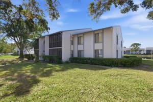 1243 PINE RIDGE CIRCLE, TARPON SPRINGS, FL 34688 - MLS#MFRTB8447276