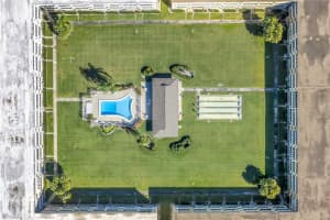 951 79TH AVENUE, ST PETERSBURG, FL 33702 - MLS#MFRTB8447347