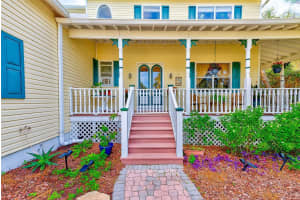 757 BAYSHORE DR, TARPON SPRINGS, FL 34689 - MLS#MFRTB8447390