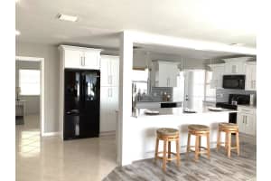 13725 BERMUDA DRIVE, SEMINOLE, FL 33776 Sold 01/16/26